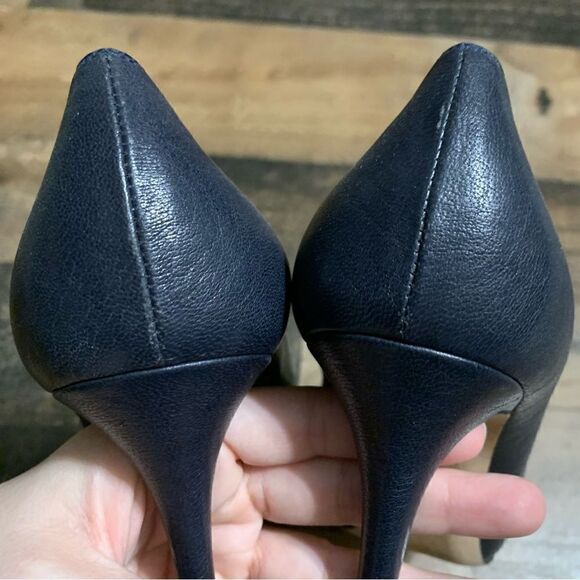 Alexander McQueen Skull Peep-toe Pumps - Picture 10 of 14